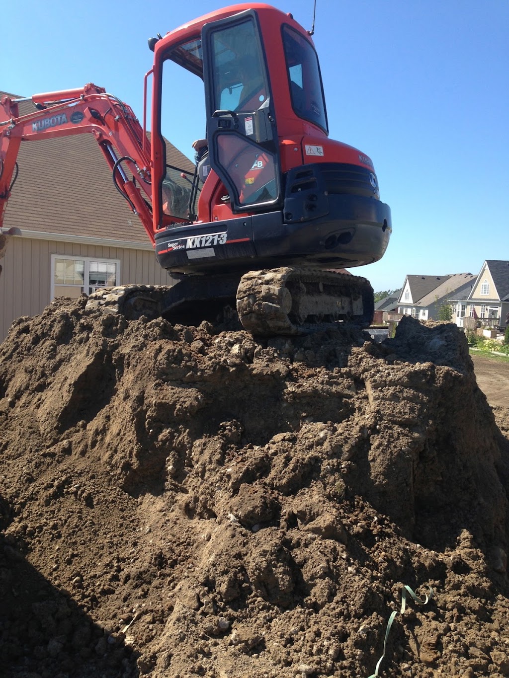 Henderson Construction & Excavating | 451 Croft St, Port Hope, ON L1A 4H1, Canada | Phone: (905) 885-1939