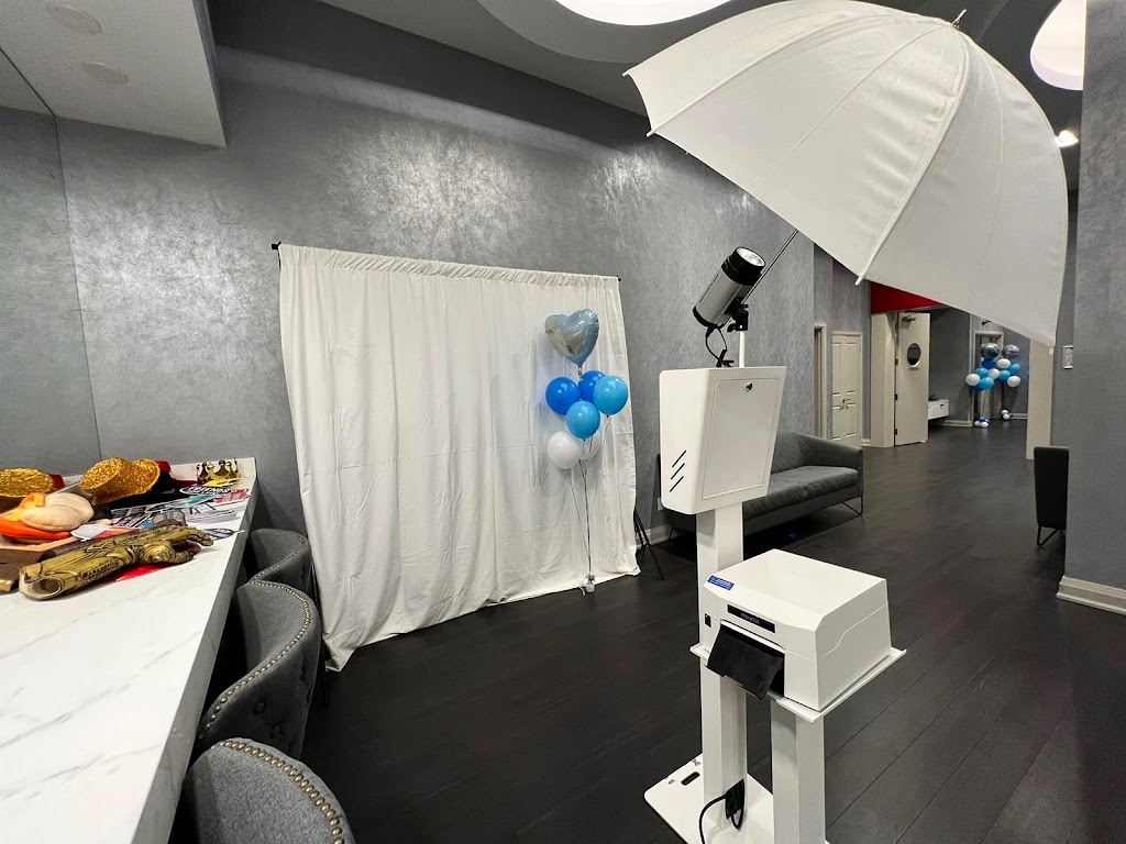 Photobooth Guys | 31 Bitola Dr, Markham, ON L6E 0M6, Canada | Phone: (416) 827-4551