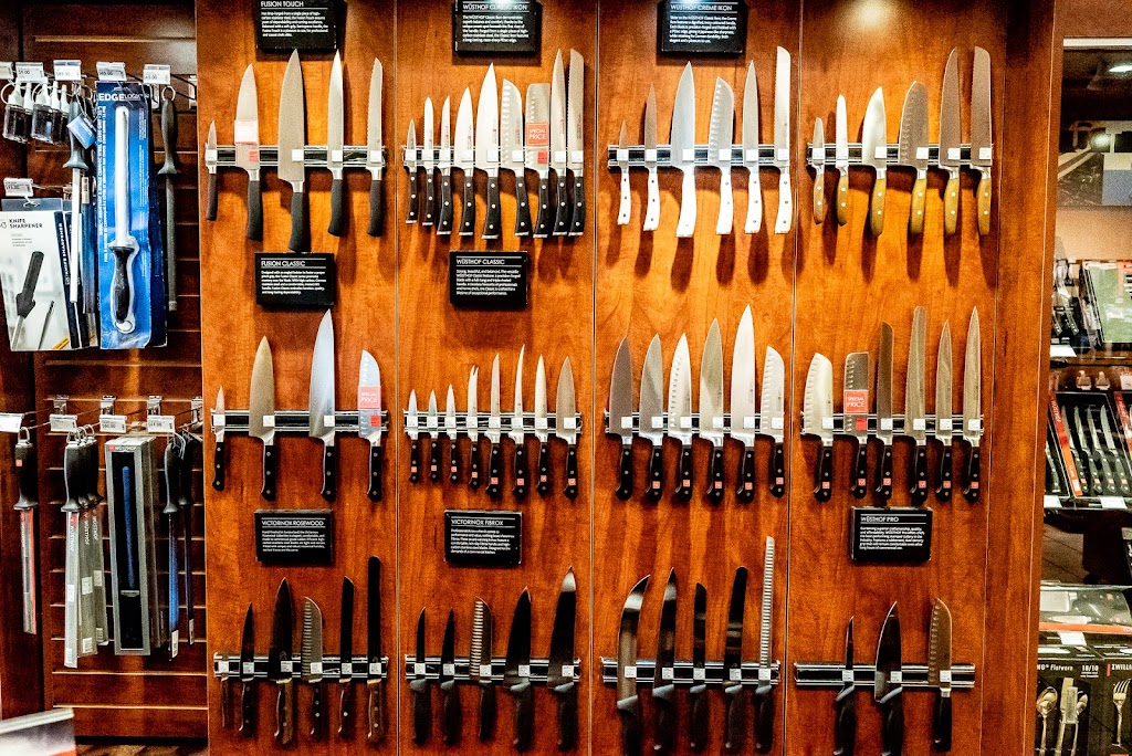 House of Knives - Nanaimo | 6631 Island Highway Unit 7, Nanaimo, BC V9T 4T7, Canada | Phone: (250) 390-3241