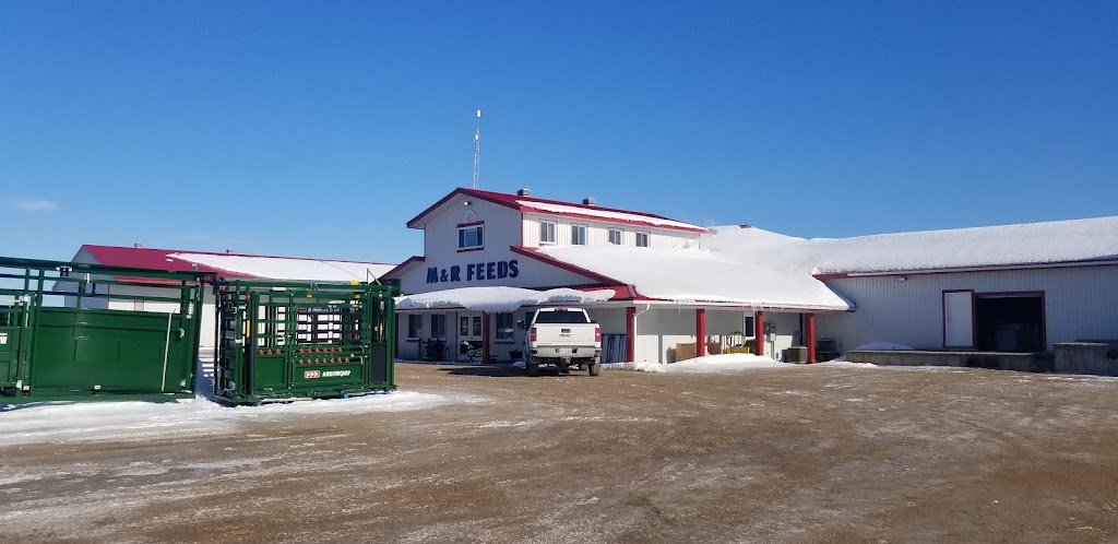 M & R Feeds & Farm Supply | 1185 Pembroke St E, Pembroke, ON K8A 7R6, Canada | Phone: (613) 732-2843