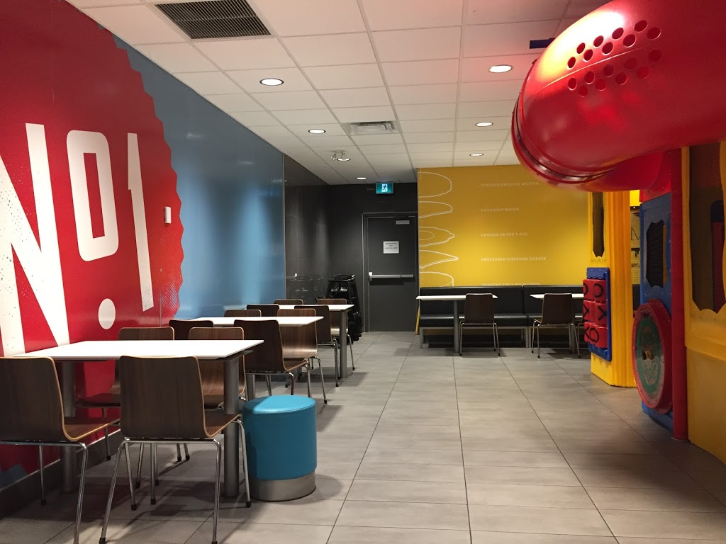 McDonalds | 2736 Lake Shore Blvd W, Etobicoke, ON M8V 1G5, Canada | Phone: (416) 259-3201