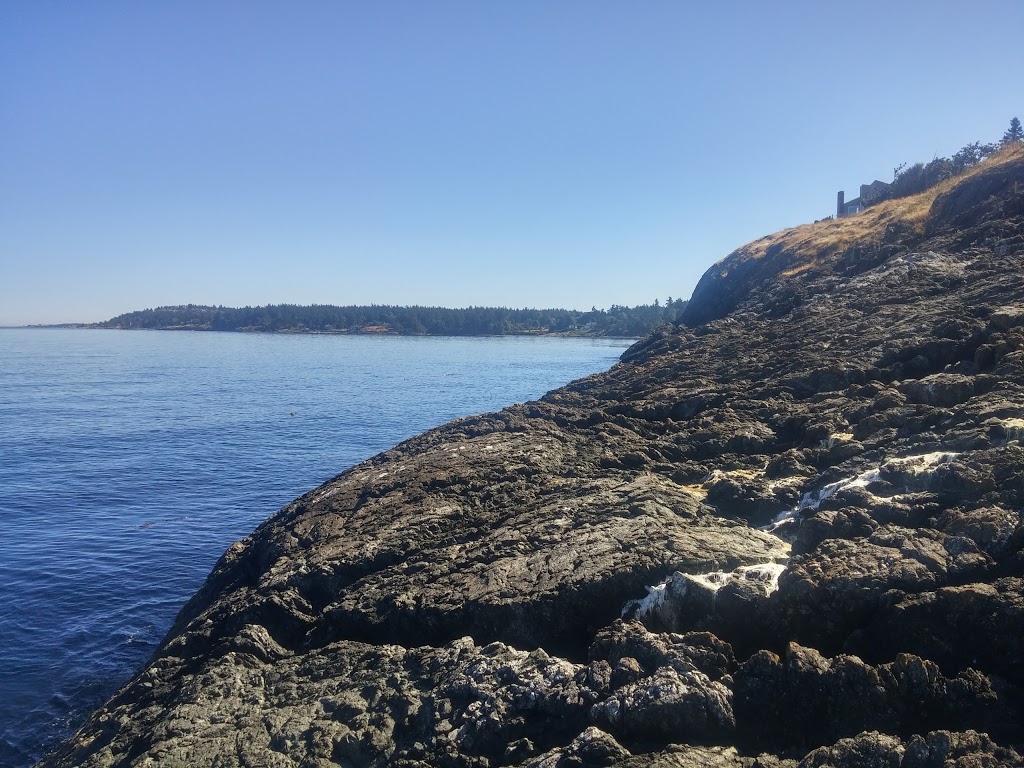 Gordon Head North Park | 3Y6, Gordon Head Rd, Victoria, BC V8N 3V1, Canada