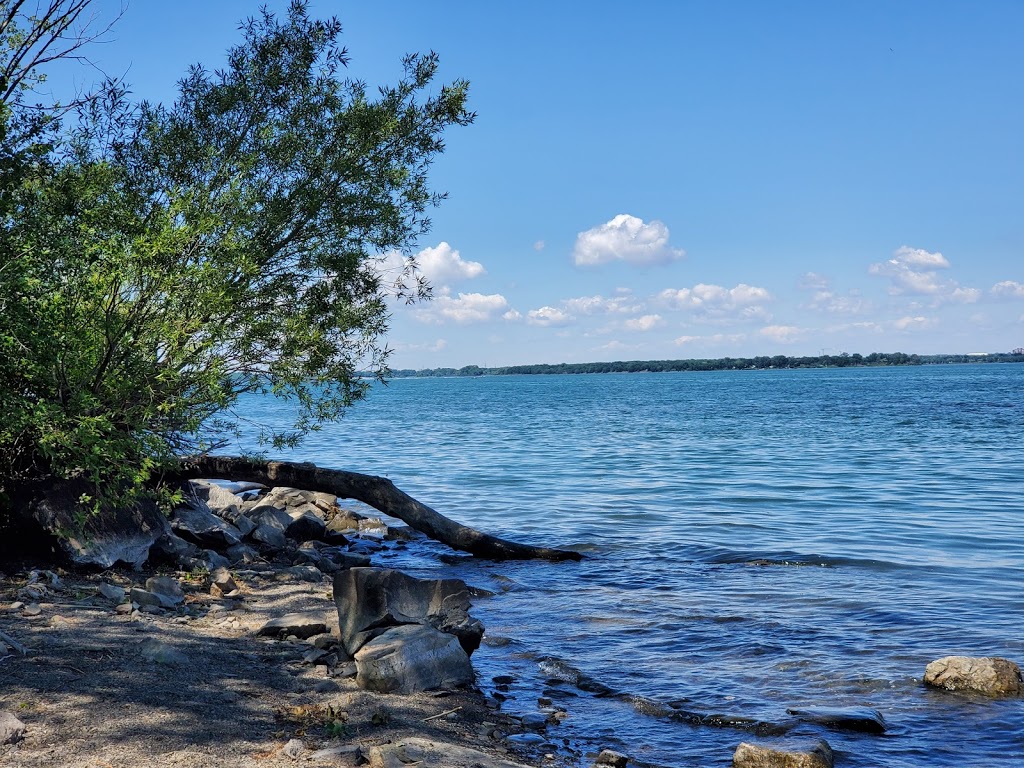 Rampe de mise à leau | Île Notre Dame, Sainte-Catherine, QC J5C, Canada | Phone: (450) 635-3011