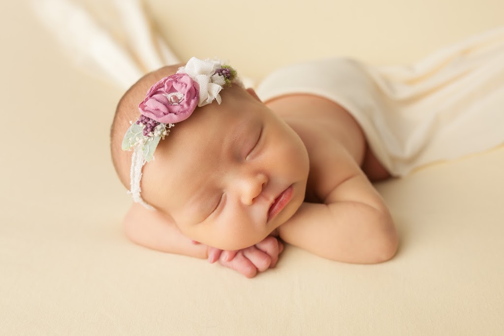 Babies & Bumps Photography | Moorelands Crescent, Milton, ON L9T 4B4, Canada | Phone: (416) 988-3683