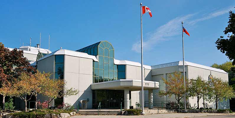 Hamilton Public Library - Stoney Creek Branch | 777 Hamilton Regional Rd 8, Stoney Creek, ON L8E 5J4, Canada | Phone: (905) 643-2912