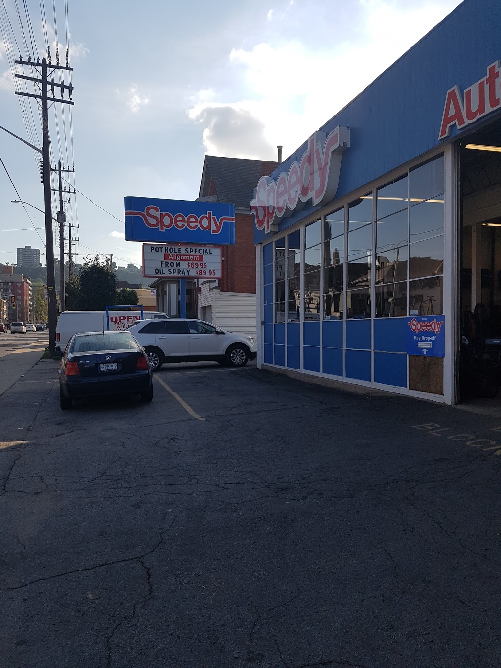 Speedy Auto Service Hamilton Central | 38 Wentworth St S, Hamilton, ON L8N 2Y3, Canada | Phone: (905) 525-5950