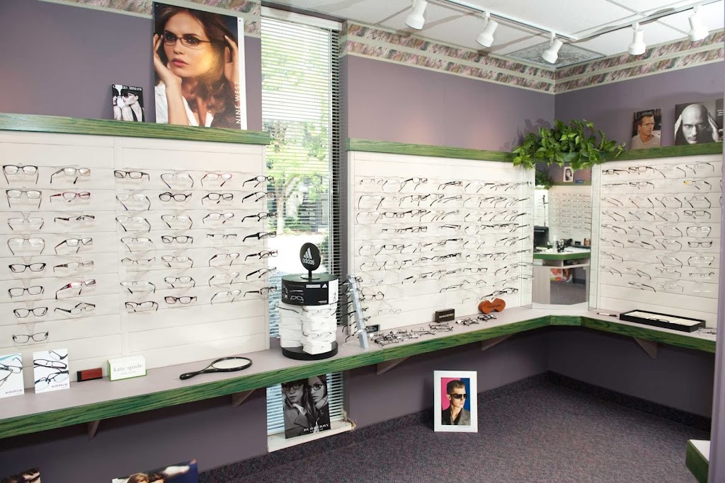 Brampton Optometric Clinic | 111 Queen St W #104, Brampton, ON L6Y 2E4, Canada | Phone: (905) 453-3503