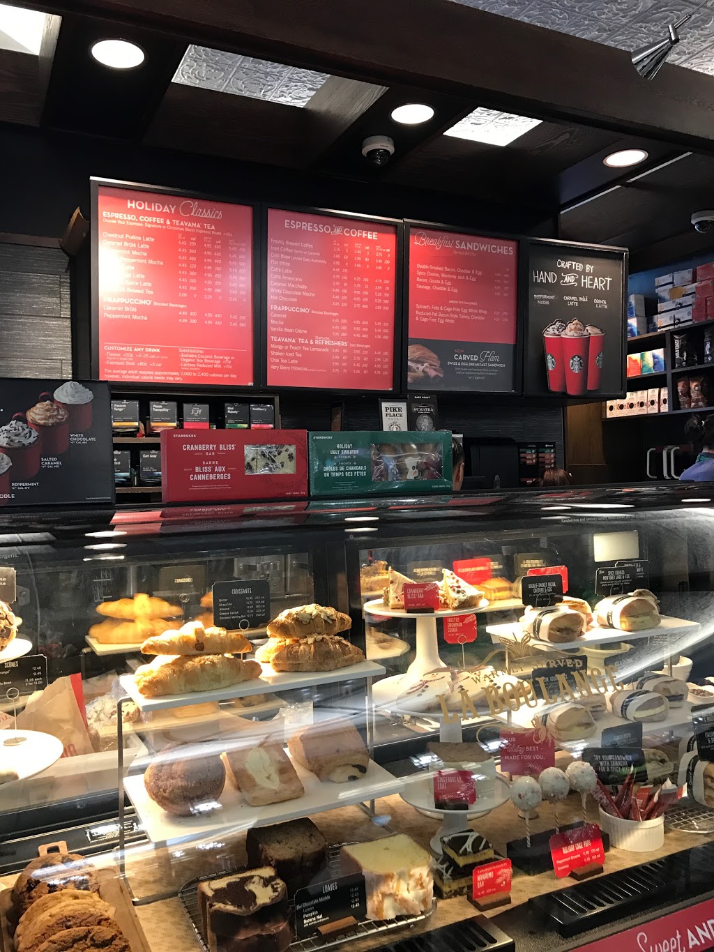 Starbucks | Safeway Grocery Store, 650 W 41st Ave, Vancouver, BC V5Z 2M9, Canada | Phone: (604) 263-2575