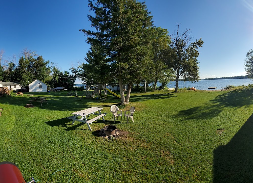 Poplar Grove Camp: Lakefront Cottage & Resort | 1320 Scollard Line, Ennismore, ON K0L 1T0, Canada | Phone: (905) 805-9608