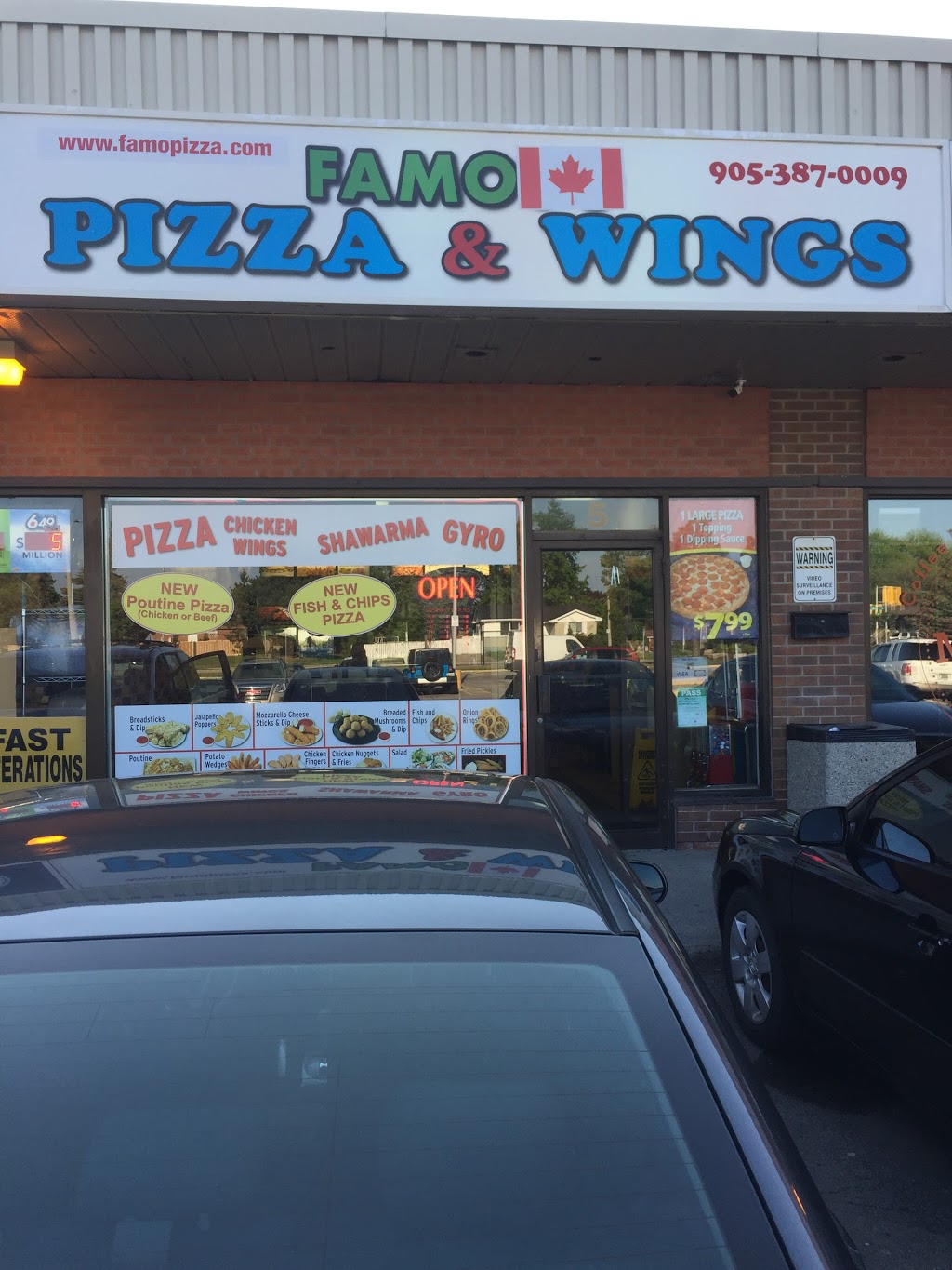 Famo Pizza And Wings | 1000 Upper Gage Ave, Hamilton, ON L8V 4R5, Canada | Phone: (905) 387-0009