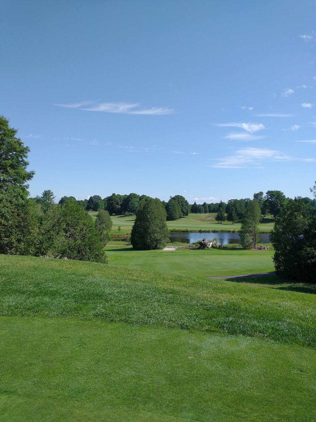 Club de golf Lachute | 355 Av. Béthany, Lachute, QC J8H 3X5, Canada | Phone: (450) 562-5228