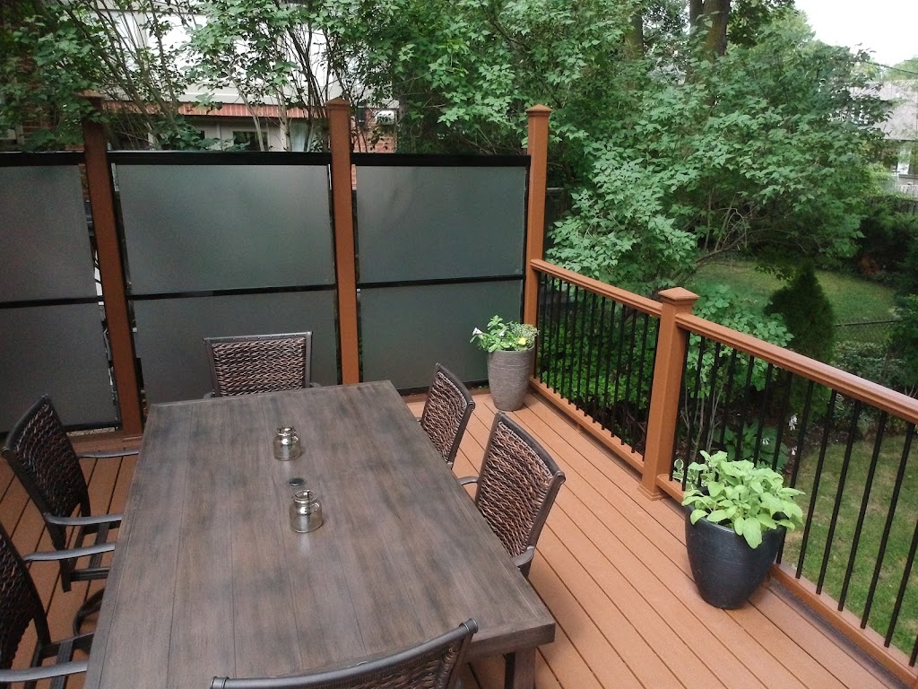 Barrie Deck Builder | 110 Little Ave, Barrie, ON L4N 4K8, Canada | Phone: (705) 467-0627