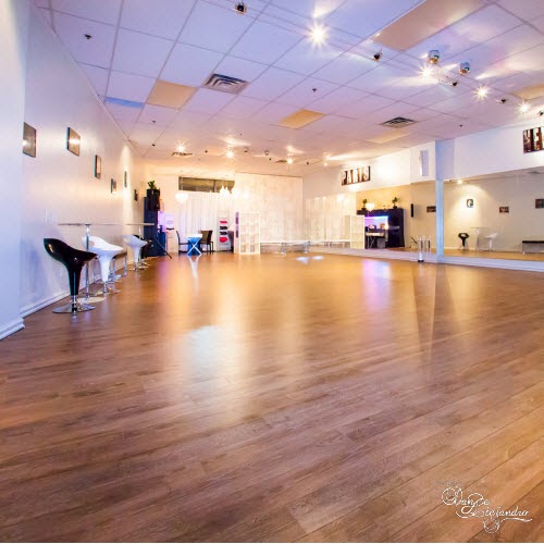 Dance School Alejandro | 321 Boulevard Saint-Martin O, Laval, QC H7M 1Y7, Canada | Phone: (514) 668-1313