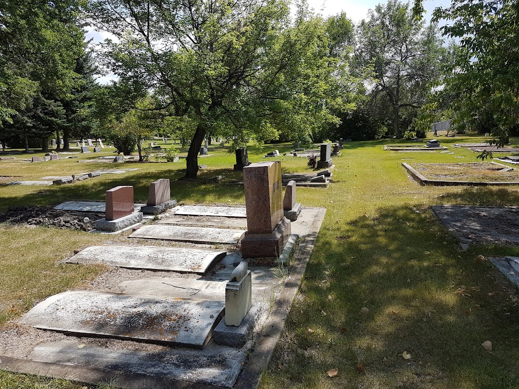 Drumheller Municipal Cemetery | 900 S Railway Ave, Drumheller, AB T0J 0Y0, Canada | Phone: (403) 823-1302