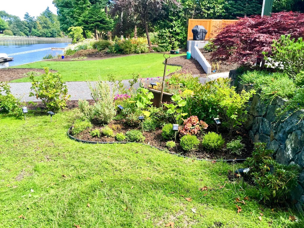 Unique Landscaping | 2057 Highland Rd, Victoria, BC V9B 6H8, Canada | Phone: (250) 589-3888