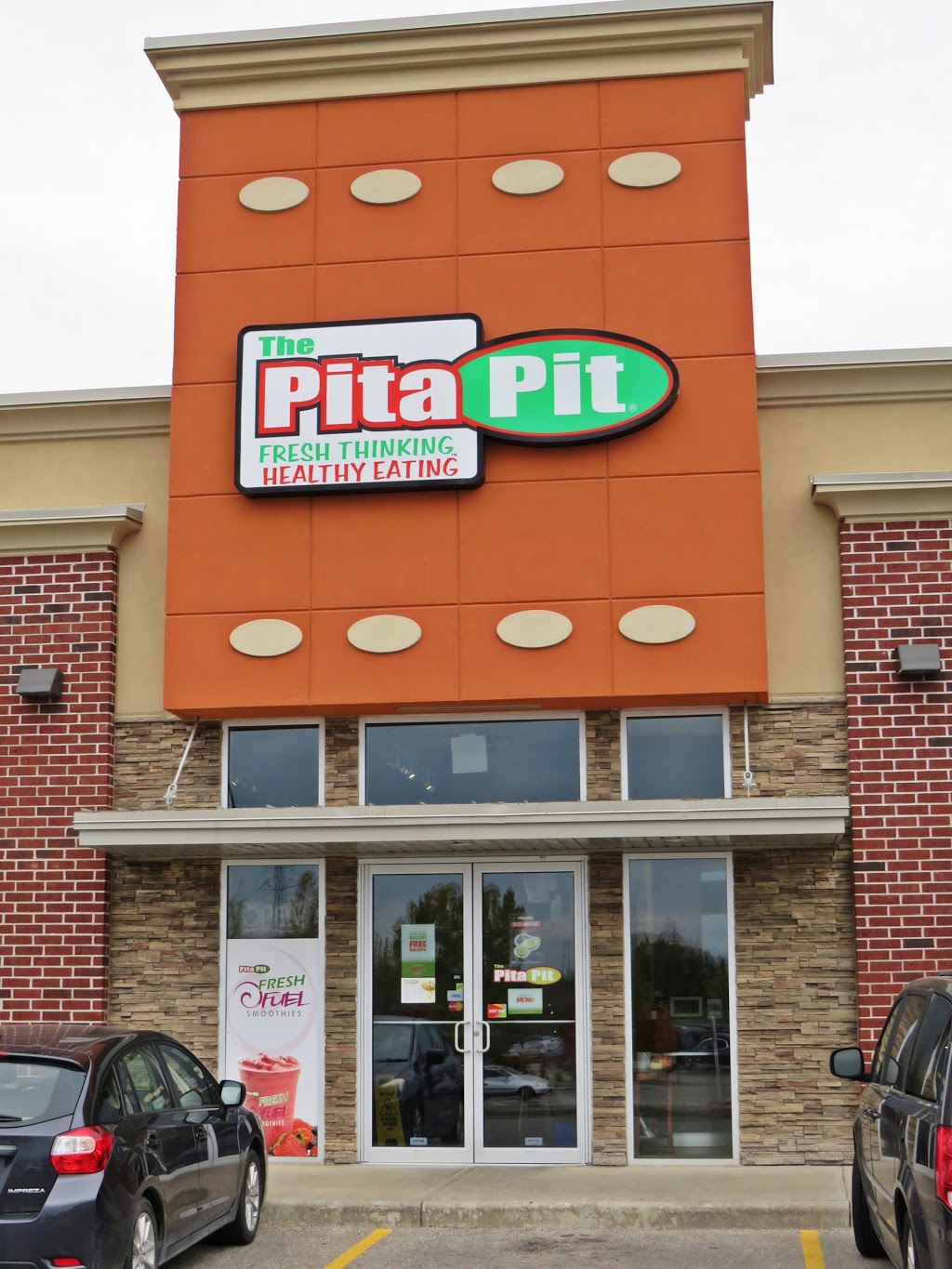 Pita Pit | 655 Erb St W, Waterloo, ON N2J 3Z4, Canada | Phone: (519) 886-0158