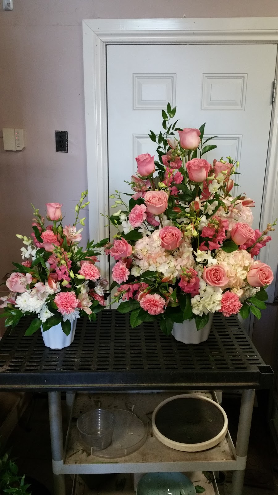 A Flowers Touch | 2980 E 22nd Ave, Vancouver, BC V5M 2Y4, Canada | Phone: (604) 439-0272
