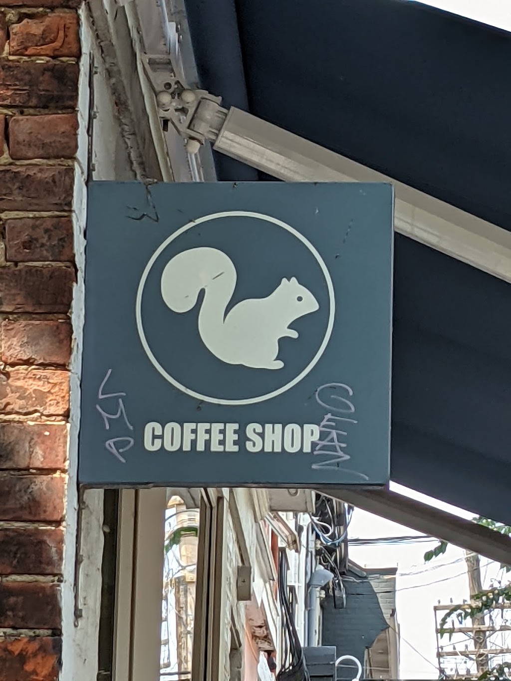 White Squirrel Coffee Shop | 907 Queen St W, Toronto, ON M6J 1G5, Canada | Phone: (647) 428-4478
