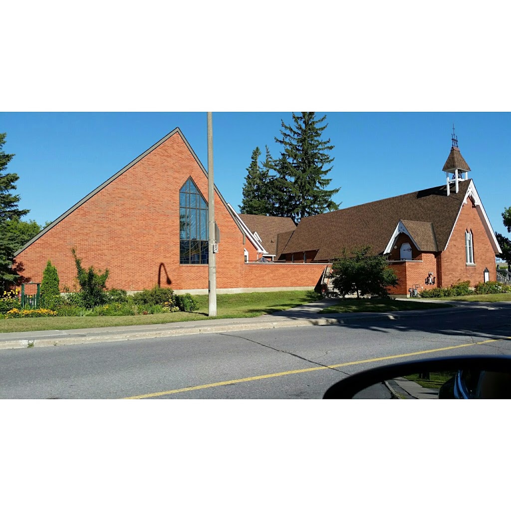 Christ Church Bells Corners | 3861 Old Richmond Rd, Nepean, ON K2H 5C1, Canada | Phone: (613) 829-1826