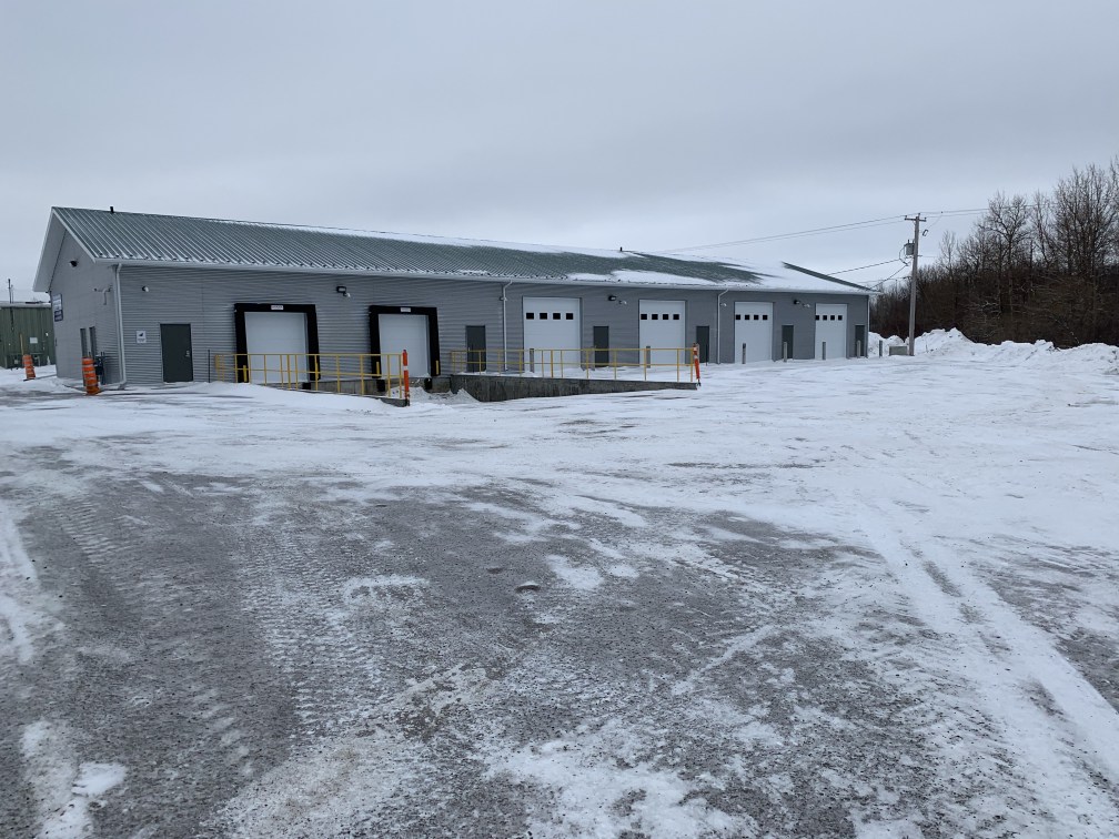 Locaux commerciaux et entrepôts multiples Chicoutimi | 2150 Rue Fabien, Chicoutimi, QC G7H 8B8, Canada | Phone: (418) 290-8506