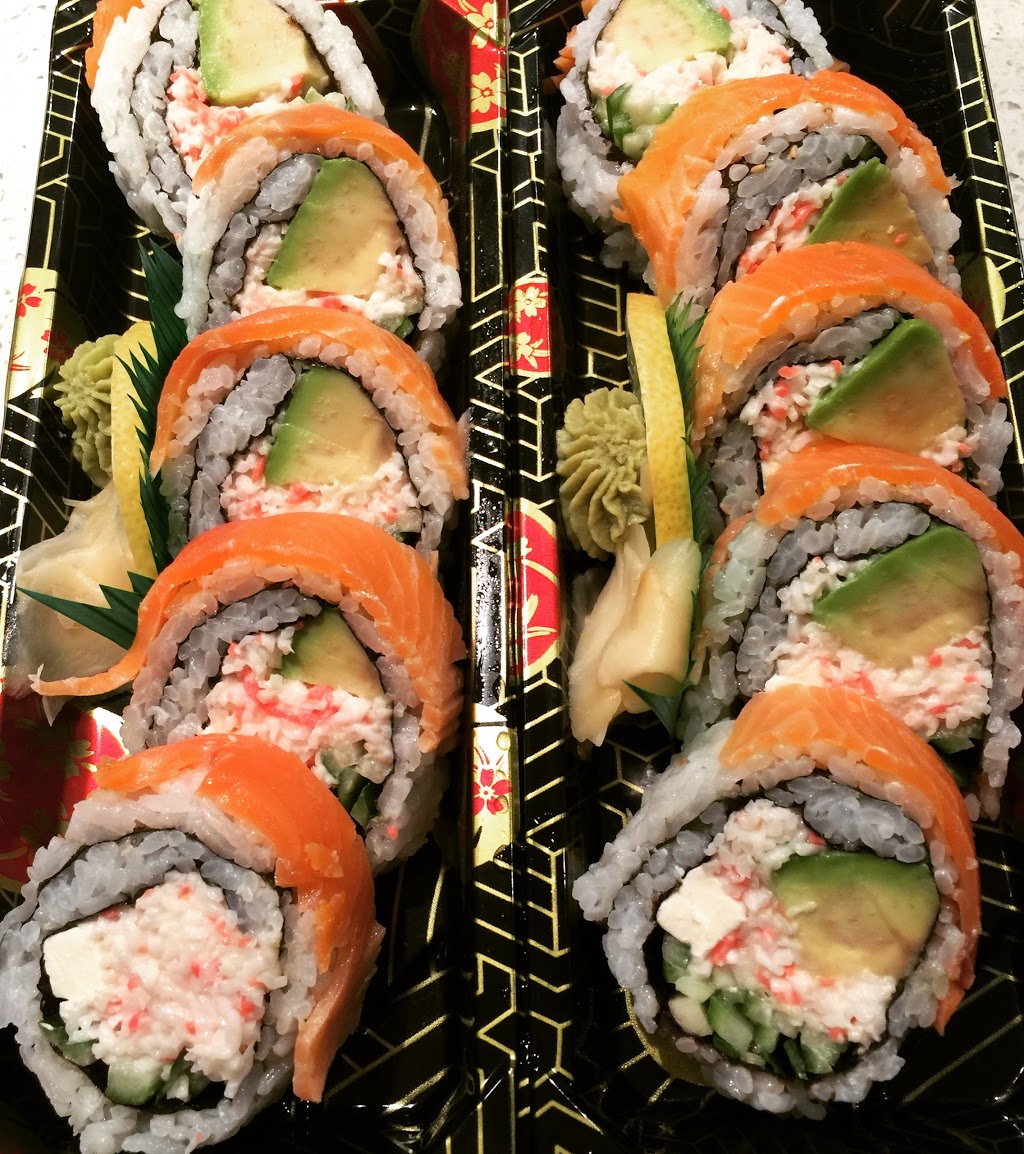 Sushi Maki House | 645 Lakeshore Rd E, Mississauga, ON L5G 1J5, Canada | Phone: (905) 271-0517