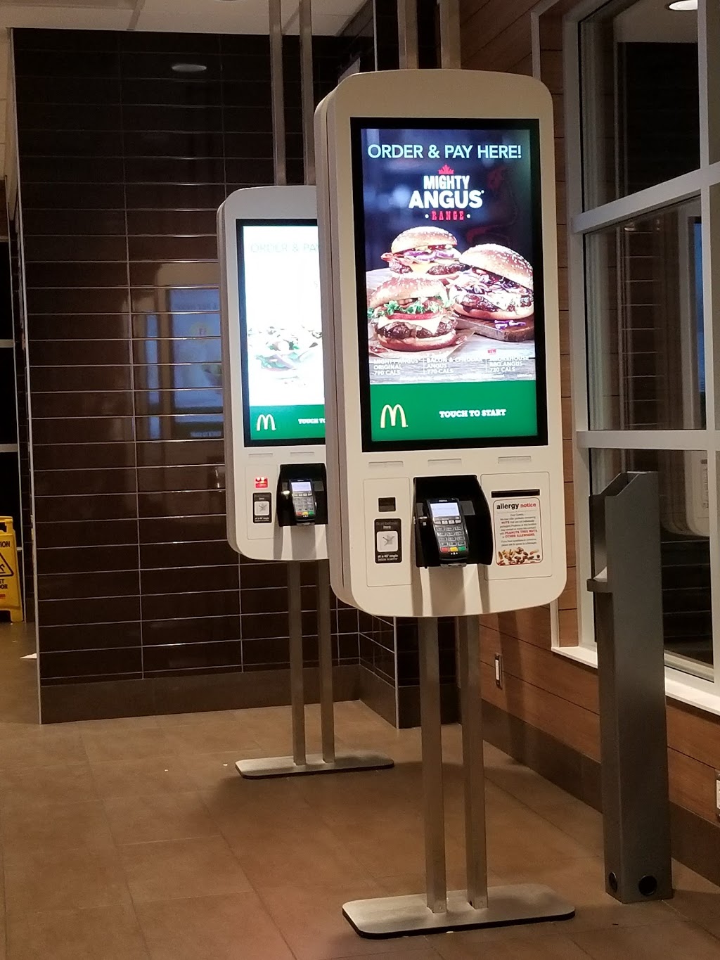 McDonalds | 7005 120 St, Delta, BC V4E 2A9, Canada | Phone: (604) 592-1330