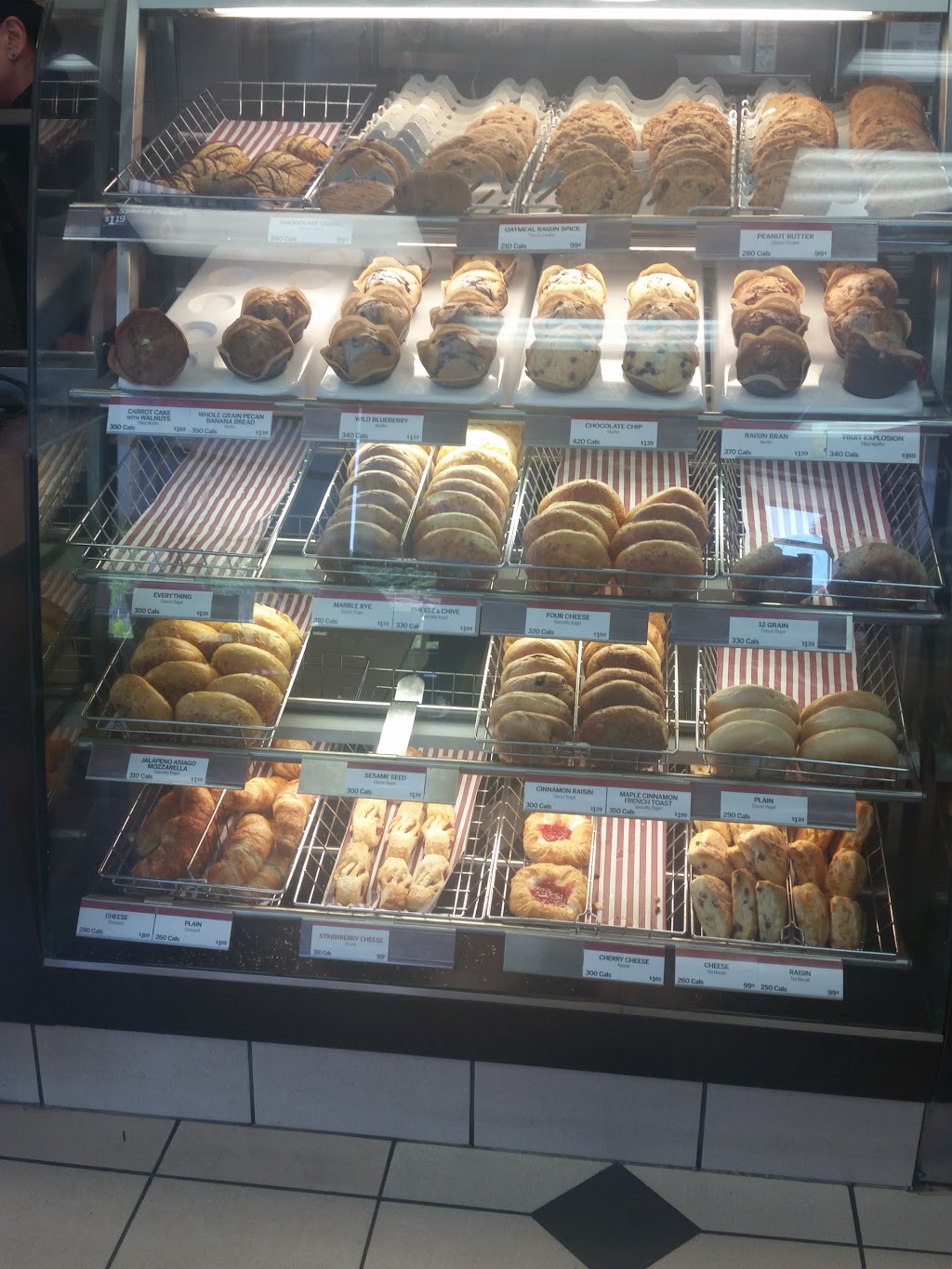 Tim Hortons | 150 Talisman Dr, Gravenhurst, ON P1P 1K8, Canada | Phone: (705) 687-4709