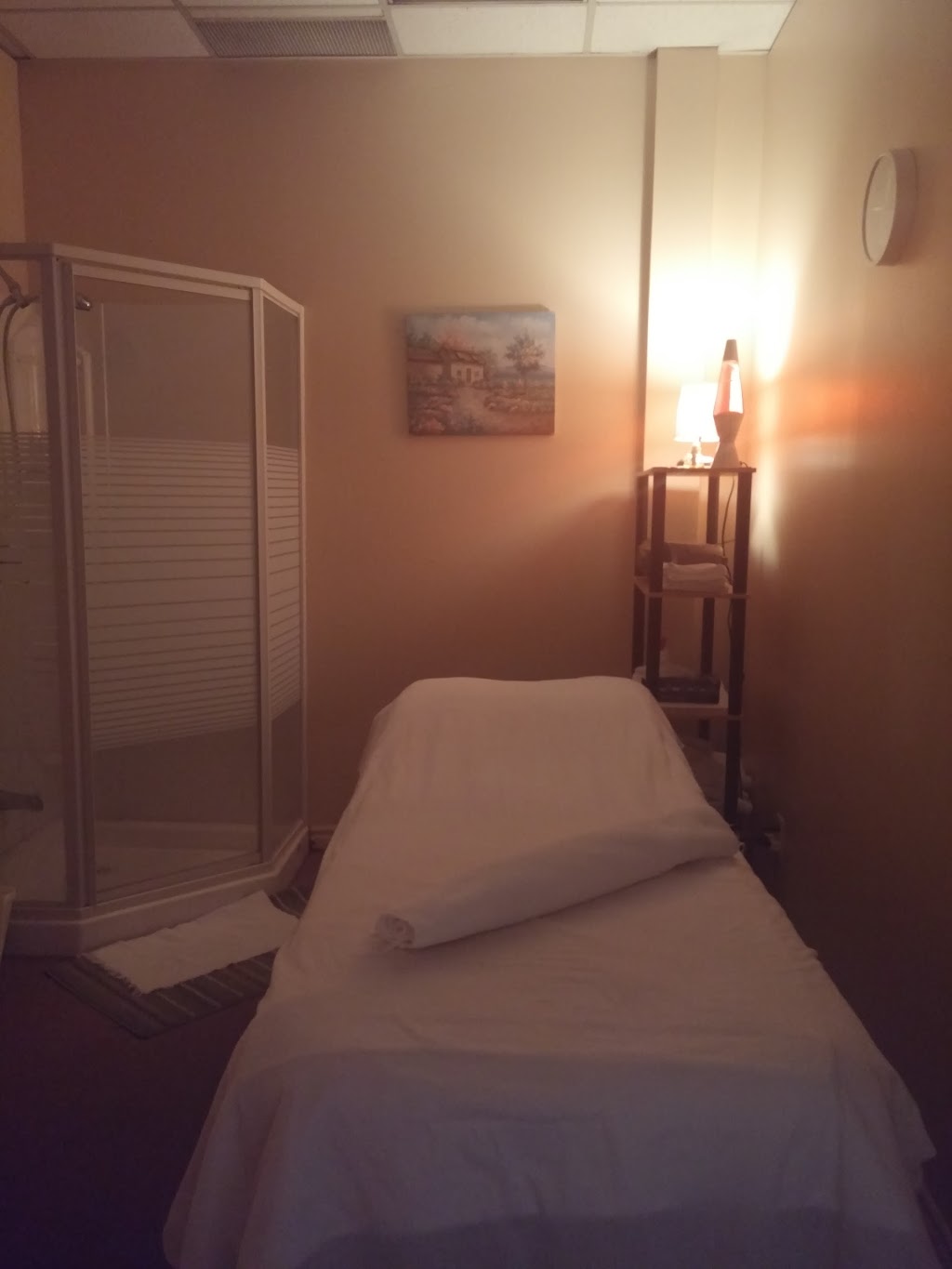 Harmony Spa | 4630 Kingston Rd #8, Scarborough, ON M1E 4Z4, Canada | Phone: (416) 287-8228