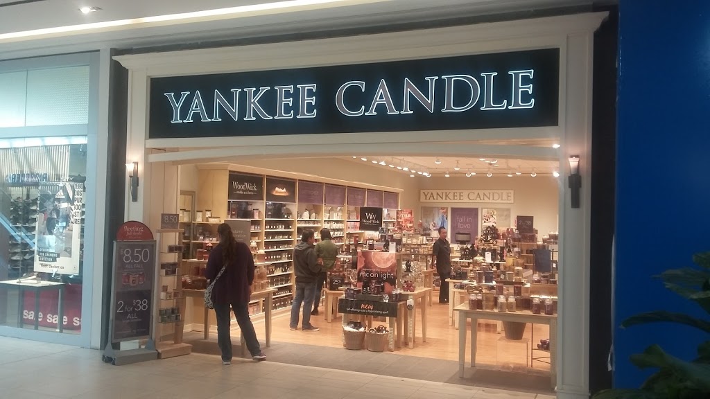 Yankee Candle | 240 Leighland Ave, Oakville, ON L6H 3H6, Canada | Phone: (905) 337-2584