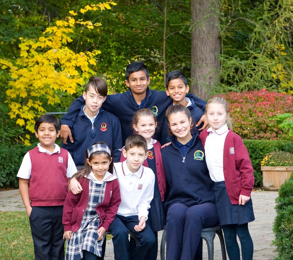 Dearcroft Montessori School | 1167 Lakeshore Rd E, Oakville, ON L6J 1L3, Canada | Phone: (905) 844-2114