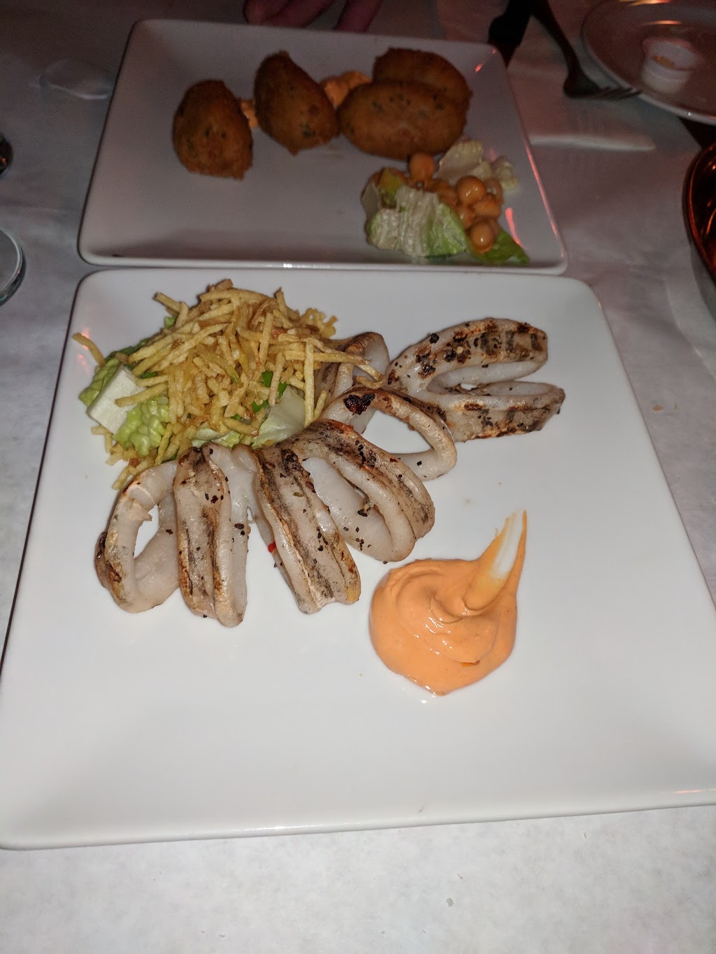 Restaurant Grill Tasquaria (Apportez Votre Vin) | 2490 Rue Bélanger, Montréal, QC H2G 1E5, Canada | Phone: (514) 729-4894