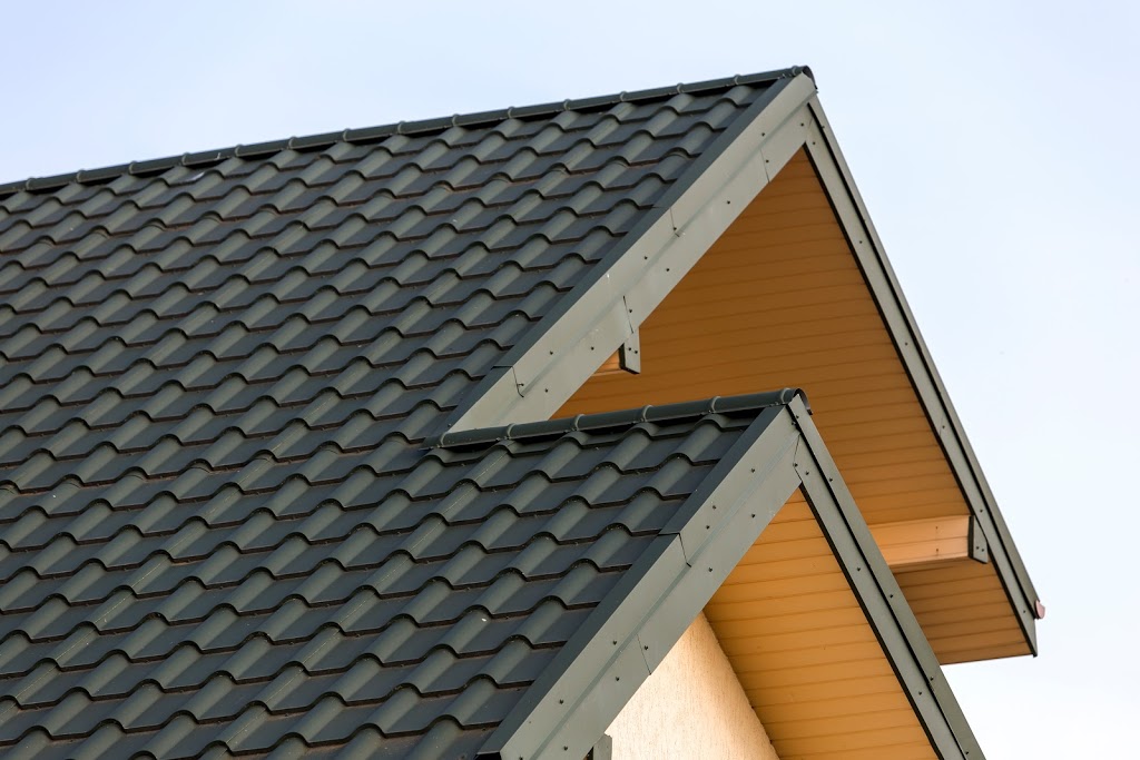 Macbeth Roofing | 750 Ellice Ave, Coquitlam, BC V3J 4J5, Canada | Phone: (604) 359-5166