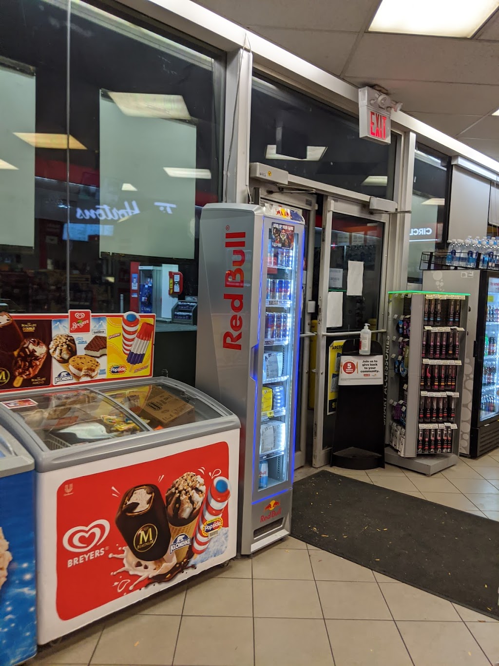 Esso | 1447 Lakeshore Rd, Burlington, ON L7S 1B3, Canada | Phone: (905) 632-3900