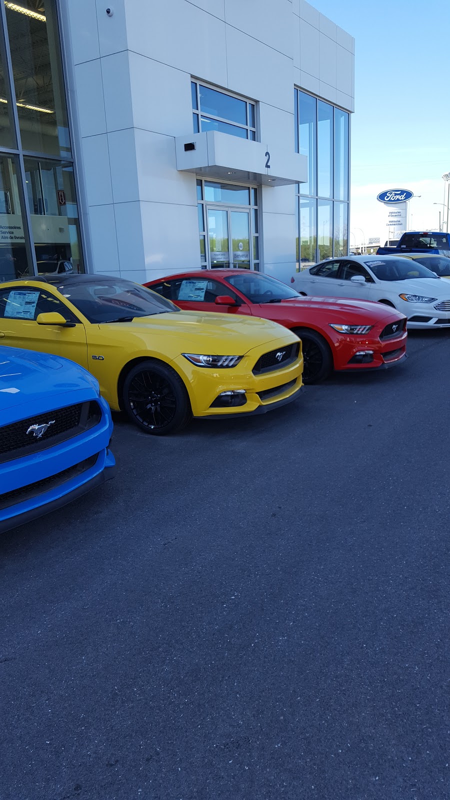 Boisvert Ford | 2 Boulevard Marie-Victorin, Boucherville, QC J4B 1V5, Canada | Phone: (450) 655-1301