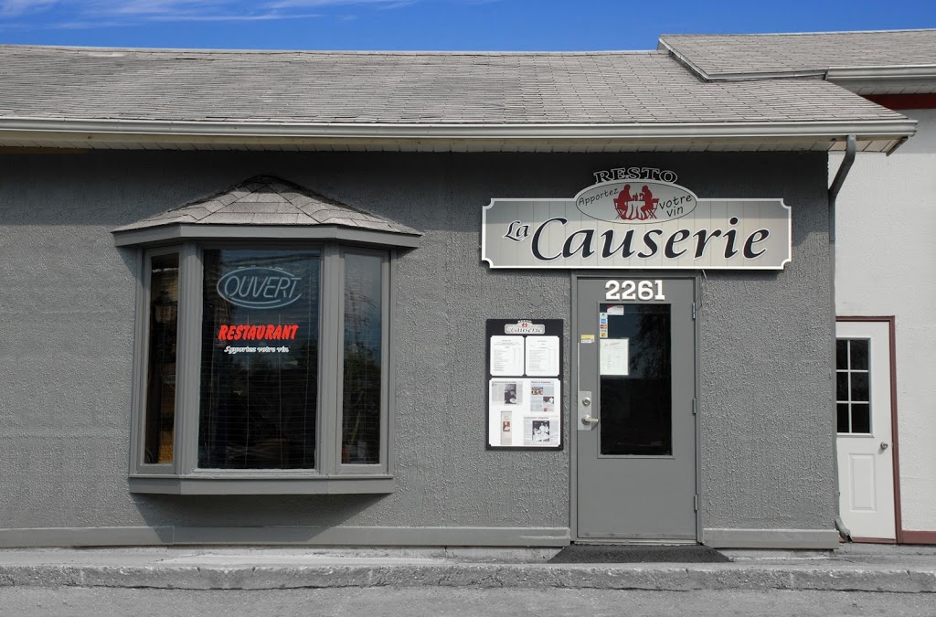 Resto La Causerie | 2261 Chemin du Parc, Orford, QC J1X 7A2, Canada | Phone: (819) 847-5018