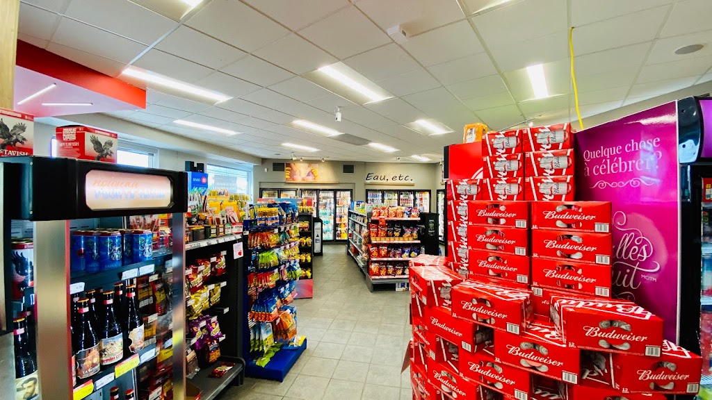 Dépanneur Voisin | 2 Bd Sir-Wilfrid-Laurier, Beloeil, QC J3G 4E8, Canada | Phone: (450) 467-2231