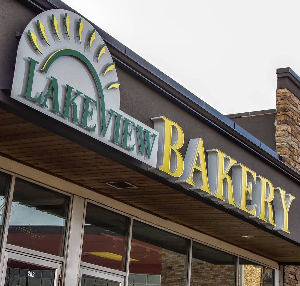 Lakeview Bakery | 6449 Crowchild Trail SW, Calgary, AB T3E 5R7, Canada | Phone: (403) 246-6127