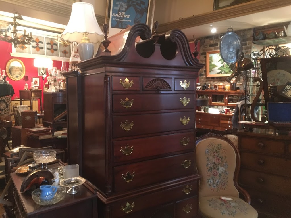 Rosemill Antiques & Collectibles | 556 Water St, St. Johns, NL A1E 1B7, Canada | Phone: (709) 754-8224