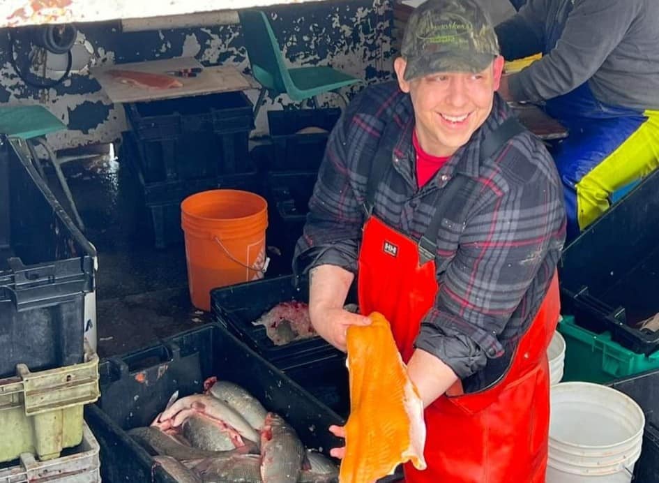Robichaud Commercial Fishing - Robichaud Slingin Fins and Tings | 159 Port Elgin Rd, Wiarton, ON N0H 2T0, Canada | Phone: (519) 379-0920
