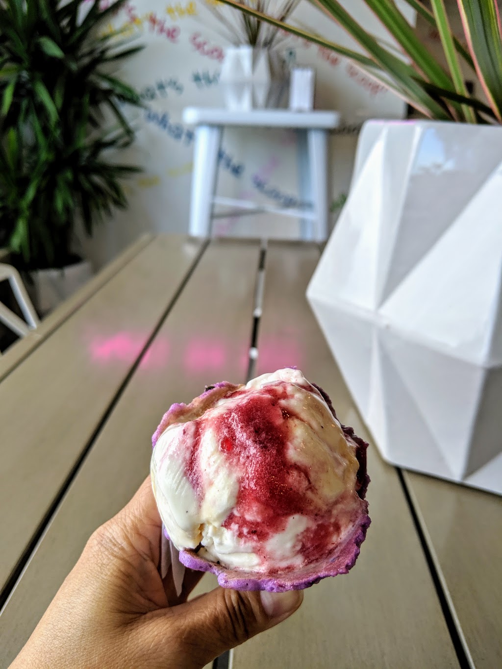 Bretts Ice Cream | 1698 Queen St E, Toronto, ON M4L 1G6, Canada | Phone: (416) 691-4111