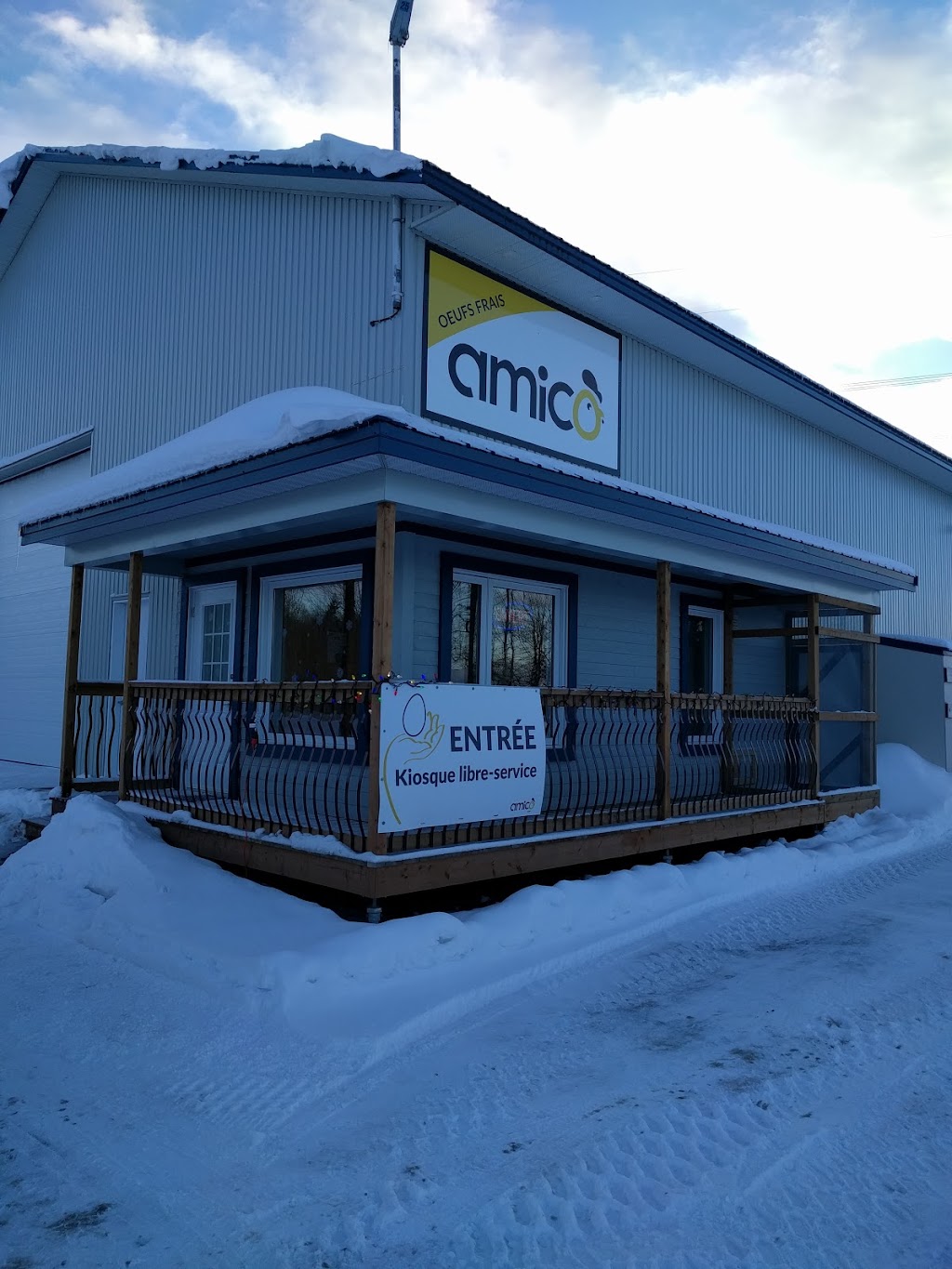 Ferme Amico Inc | 1188 Rue de la Prairie, Lévis, QC G6Z 0C3, Canada | Phone: (418) 425-0999