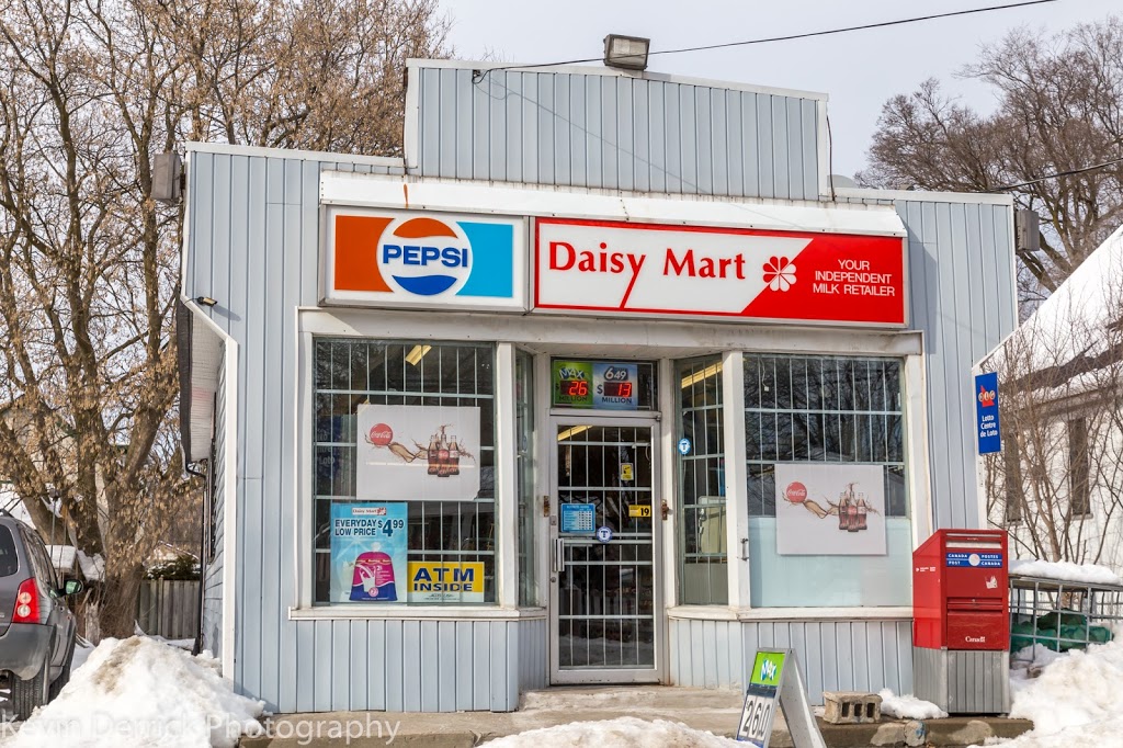 Daisy Mart | 634 Chamberlain St, Peterborough, ON K9J 4M1, Canada | Phone: (705) 743-7136