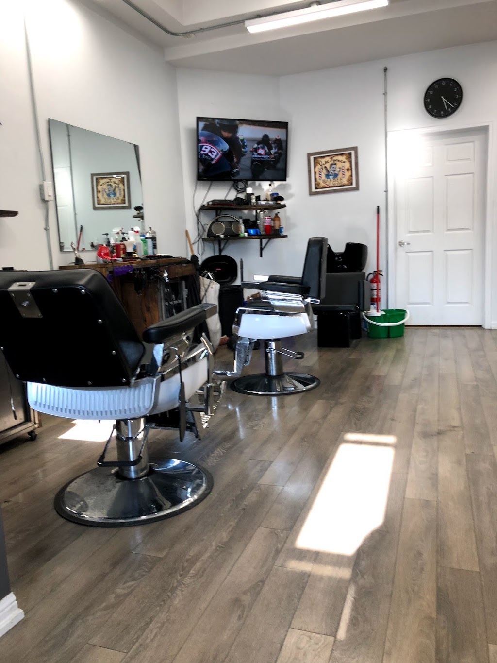 Jake Turner Barber Shop | 15 Sidford Rd, Brampton, ON L7A, Canada