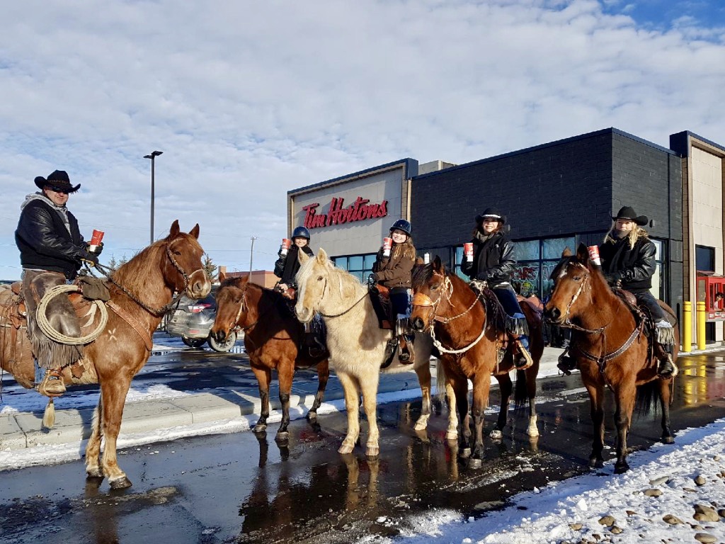 Tim Hortons | 1 Champion Rd, Carstairs, AB T0M 0N0, Canada | Phone: (403) 337-2203