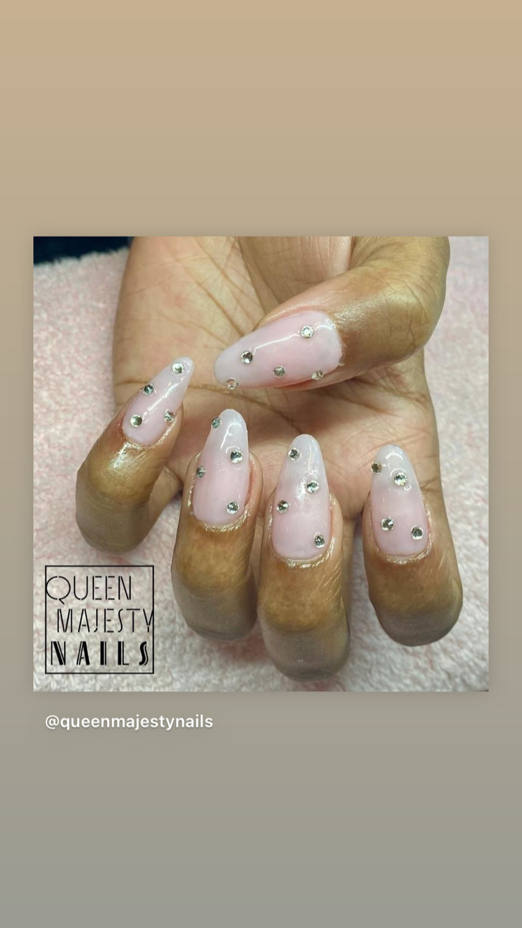 Queen Majesty Nails | 29 Valley Woods Rd, North York, ON M3A 2R4, Canada | Phone: (647) 643-5559