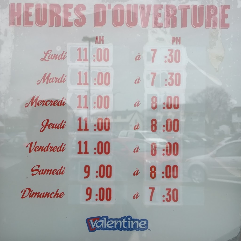 Valentine | 2444 Boulevard René-Gaultier, Varennes, QC J3X 1X7, Canada | Phone: (450) 652-2384