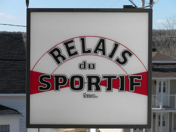 Relais Du Sportif | 194 Rue Commerciale, Saint-Damien-de-Buckland, QC G0R 2Y0, Canada | Phone: (418) 789-2047