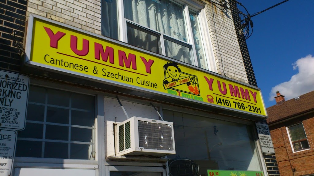 Yummy Yummy Chinese Food | 26 Scarlett Rd, York, ON M6N 4J9, Canada | Phone: (416) 766-2301