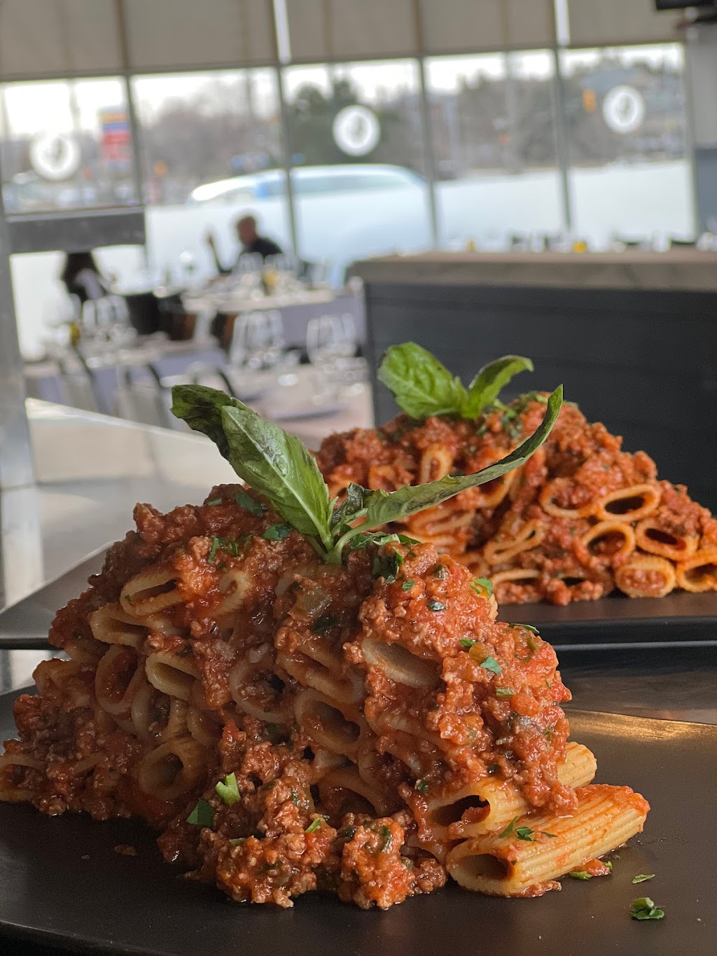 Il gatto e la volpe | 5451 Hwy 7 unit 1, Vaughan, ON L4L 0B2, Canada | Phone: (905) 850-4395