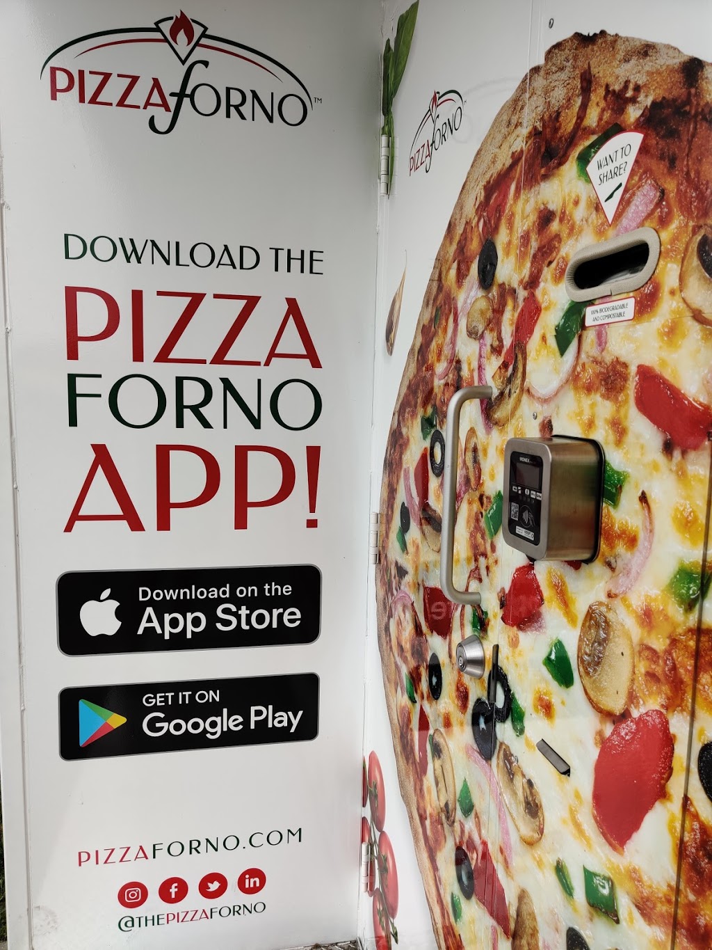 PizzaForno | 7300 Dixie Rd, Mississauga, ON L5S 1E1, Canada | Phone: (800) 387-2529